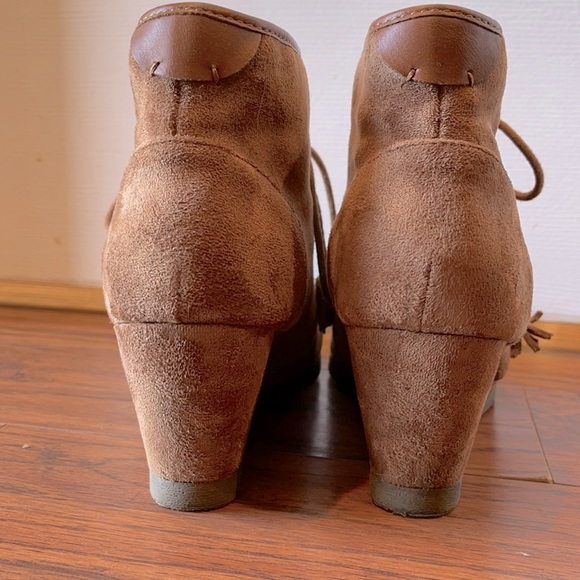 Madden girl wedged suede heels - Picture 3 of 4